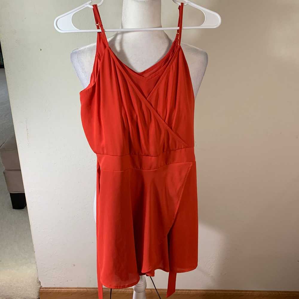 Express Express Coral Romper/Dress Size 4 - image 3