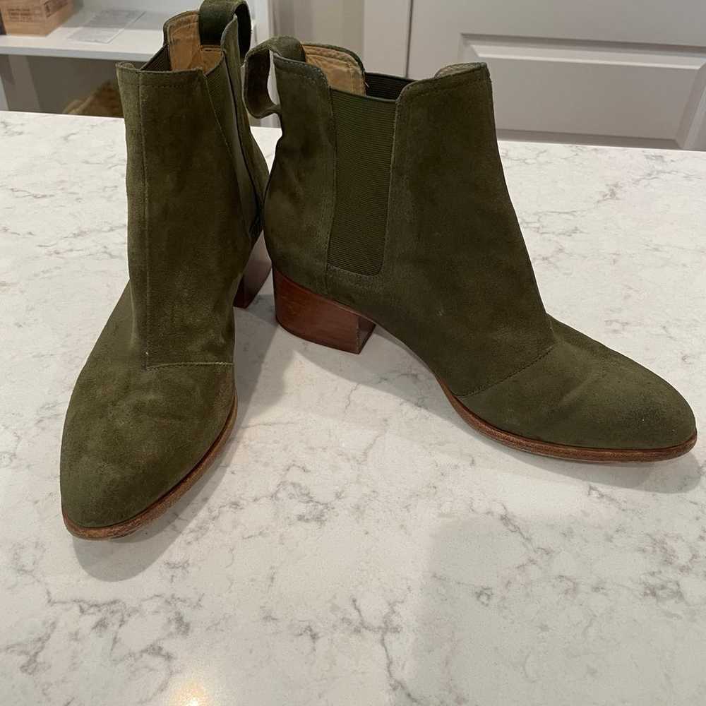 Rag & Bone Green Suade Ankle Boots Size 39/8.5 - image 1