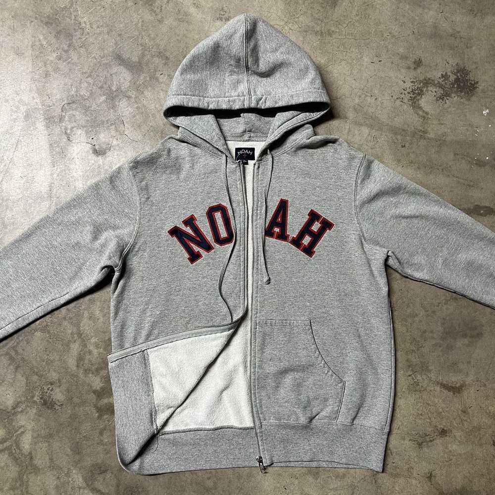 Hypebeast × Noah × Streetwear Noah Embroidered Zi… - image 2