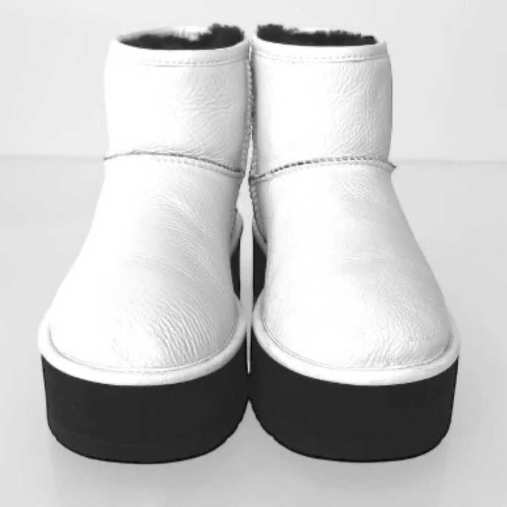 UGG CLASSIC MINI PLATFORM ULTRA MATTE WHITE LEATH… - image 5