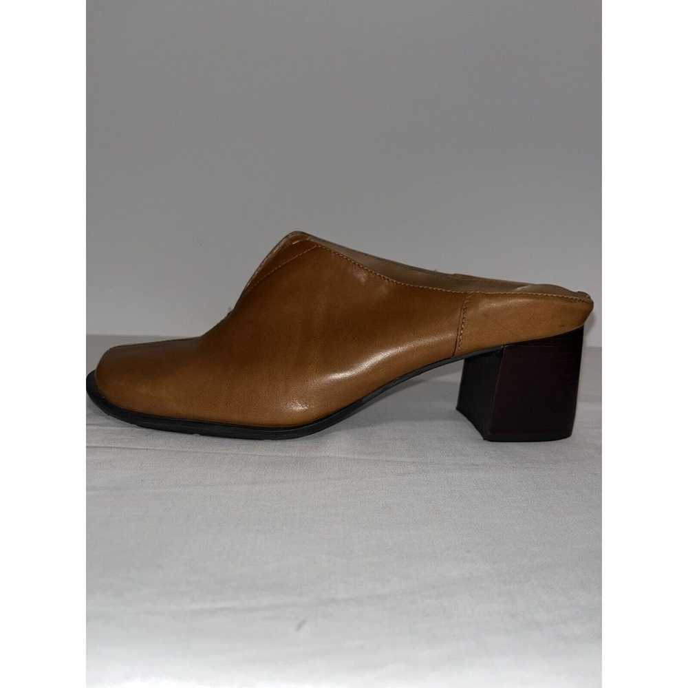 Naturalizer 8.5 Tan Camel Leather Mule - image 2