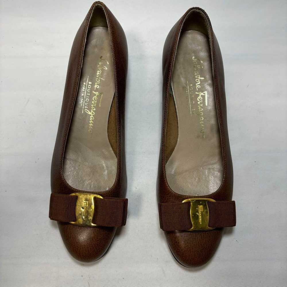 Ferragamo pumps brown women's brand item - image 2