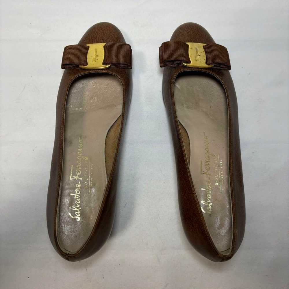 Ferragamo pumps brown women's brand item - image 4