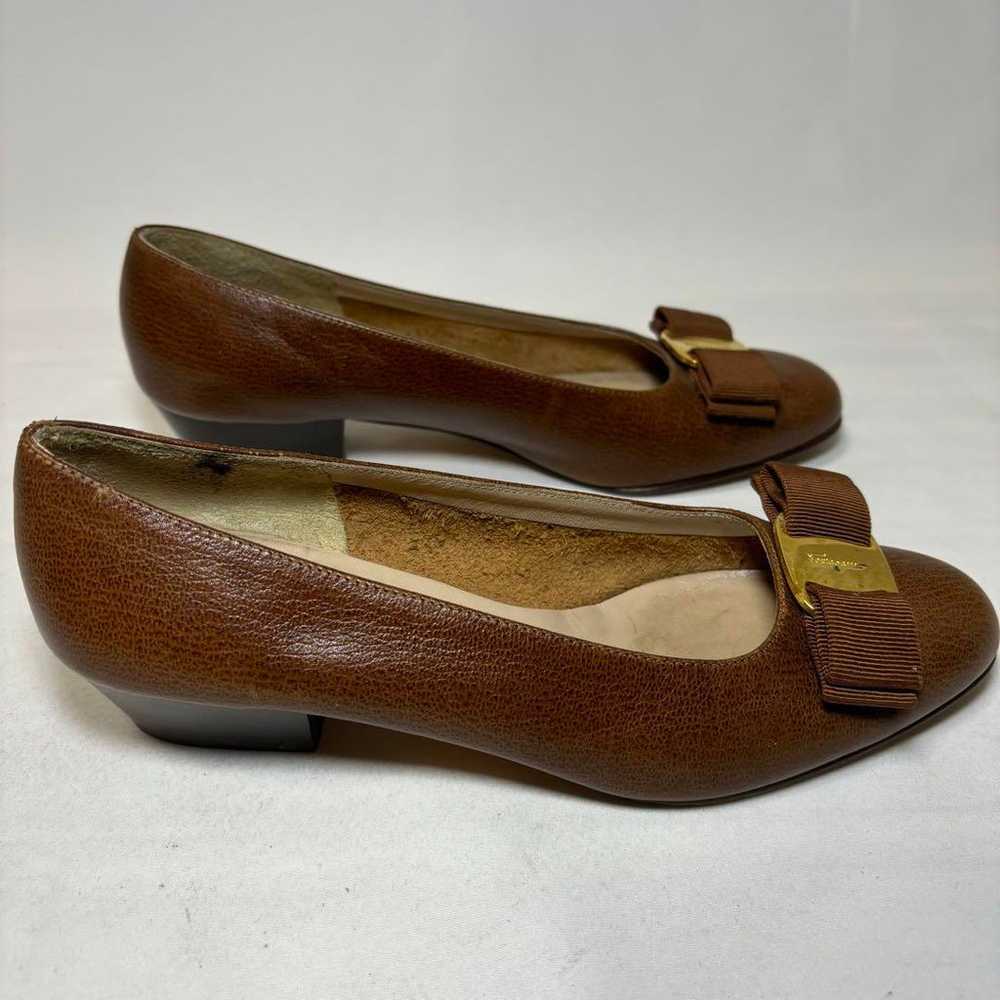 Ferragamo pumps brown women's brand item - image 7