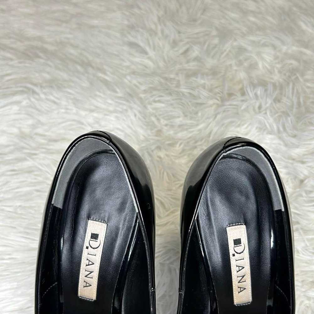 DIANA Enamel Pumps Black - image 3