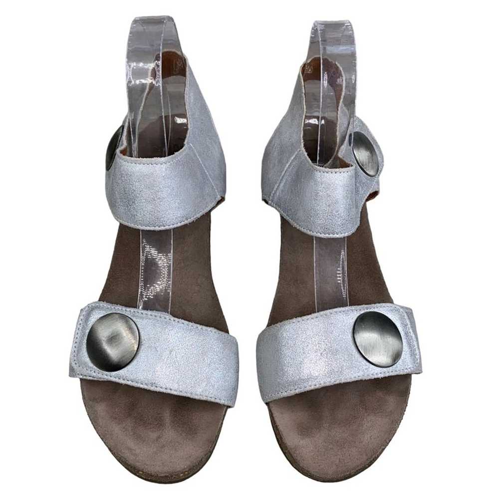 Taos Women’s Carousel Silver Leather Wedge Sandal… - image 3