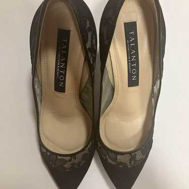 TALANTON / DIANA Black Lace Pumps Approximately 8c