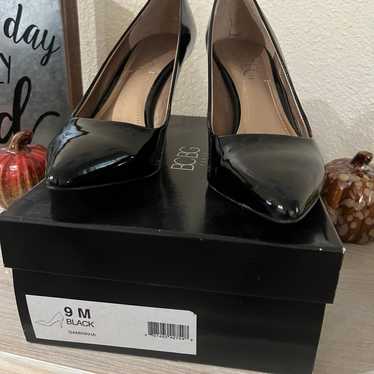 Size 9 bcbg black patent heels - image 1