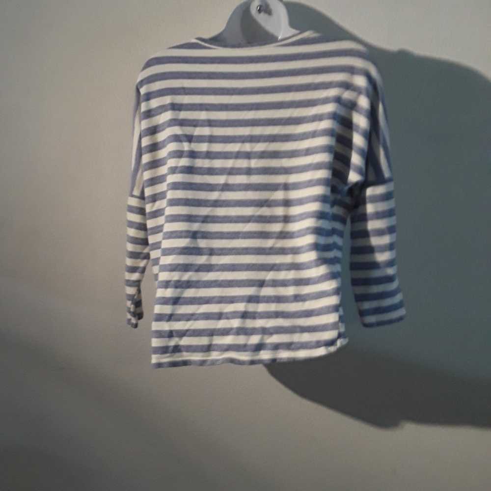 VTG.  LILY  ROSE SZ. MEDIUM BLUE/ WHITE STRIPED T… - image 4