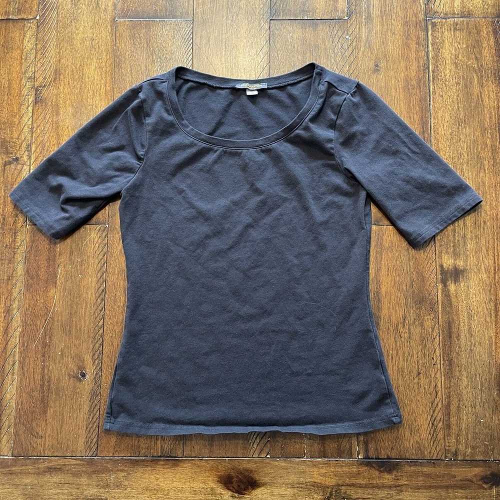 Louis Vuitton Uniformes Women T-Shirt Size Small … - image 2