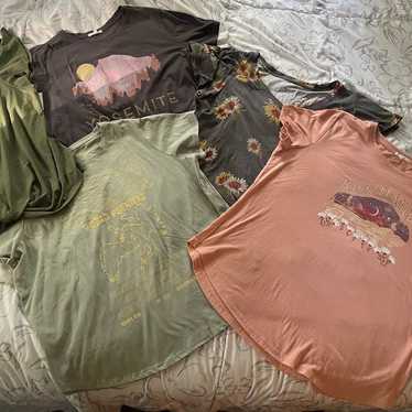 Bundle of 5 Tops