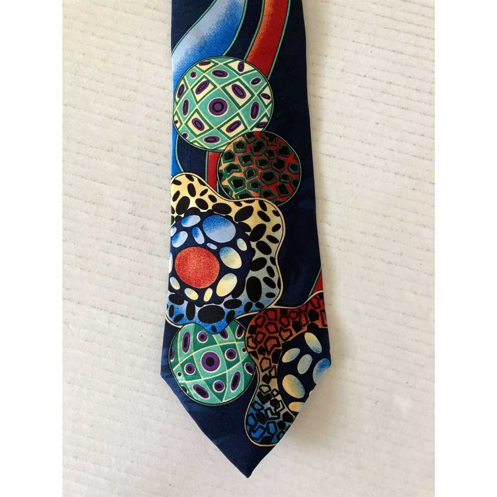 Vintage Johnny Carson Men's Necktie Tie Polyester… - image 1