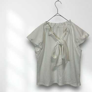 E5973 by Jill by Jill Stuart, a blouse with short… - image 1