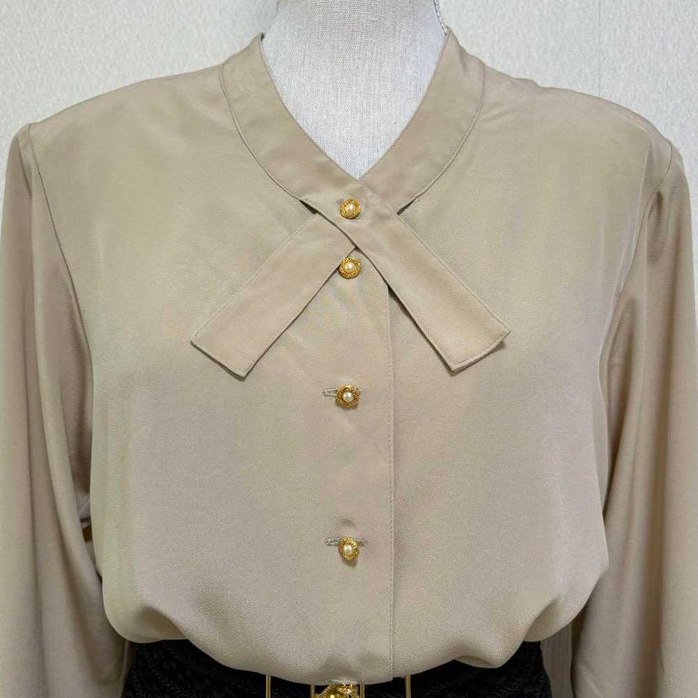 Vintage elegant clean blouse retro made in Japan … - image 6