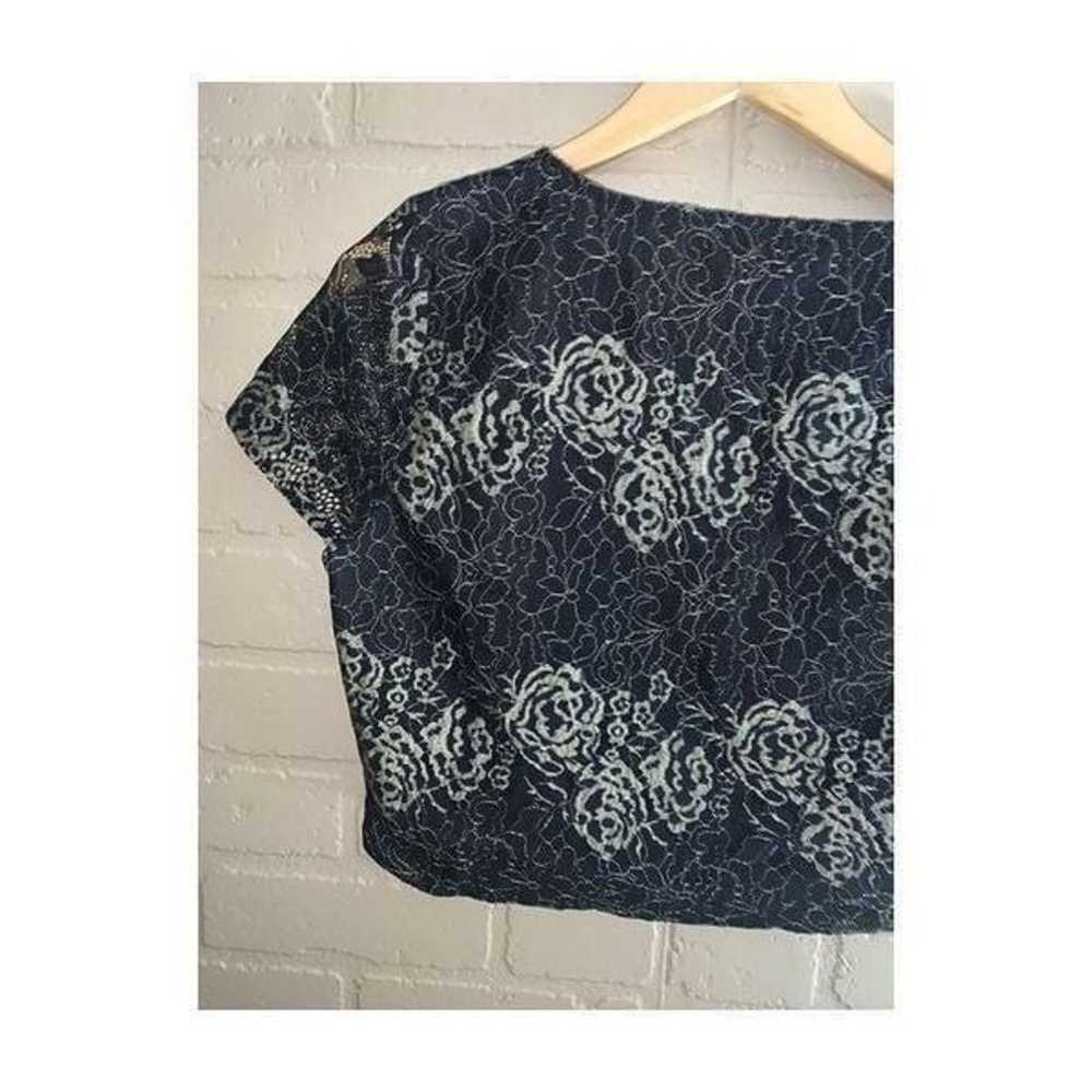 Vintage Lace Cropped Baby Tee Medium - image 5