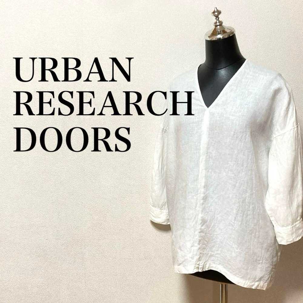 URBAN RESEARCH DOORS Linen V-Neck Wide Pullover L… - image 1