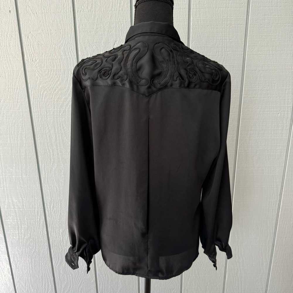 Vintage Tess Black Pleated Button Down Blouse ~ 10 - image 5