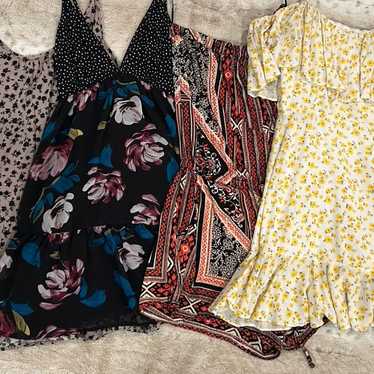 BUNDLE forever 21 dresses - image 1