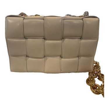 Bottega Veneta Chain Cassette leather crossbody b… - image 1