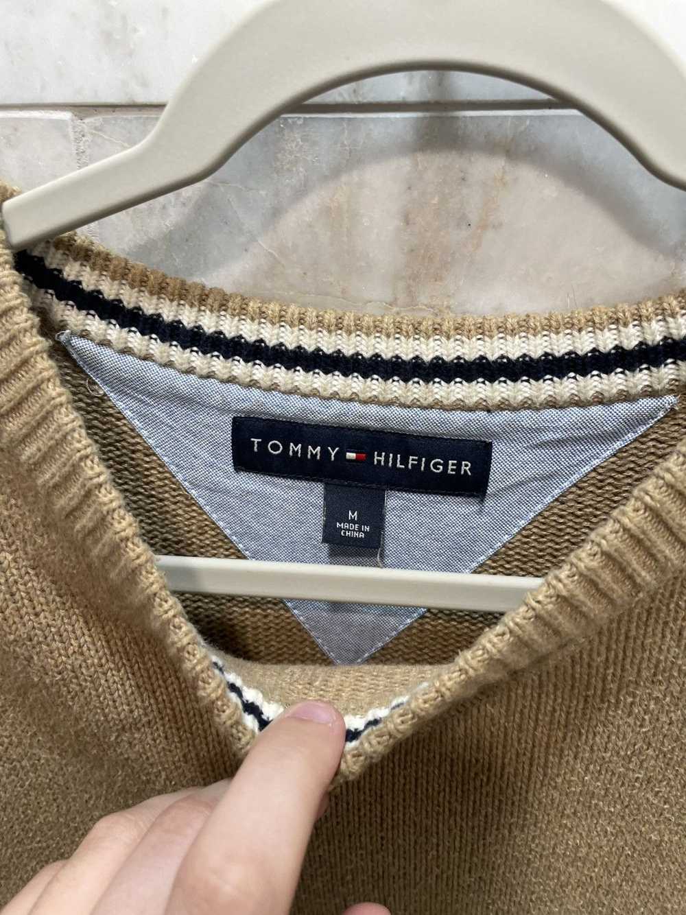 Tommy Hilfiger Tommy Hilfiger tan knitted crewneck - image 3