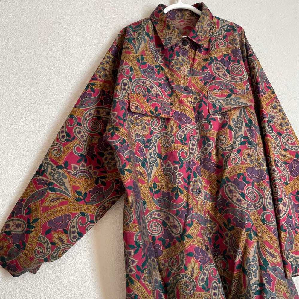 Paisley pattern shirt blouse vintage muted red or… - image 9