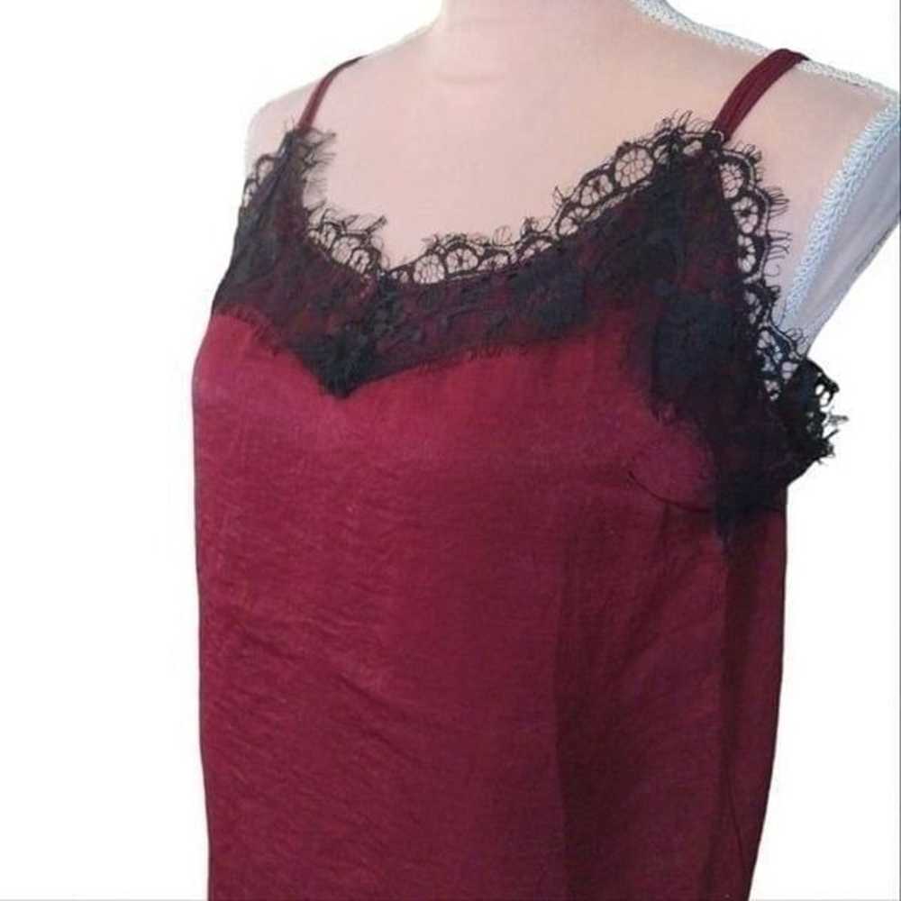 2 Vintage Y2K Sleeveless Satin Lace Trimmed Camis… - image 9