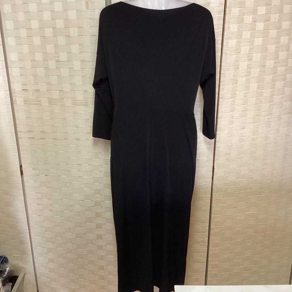 Forever 21 Ladies Simple Dress Black L Size (u100) - image 2