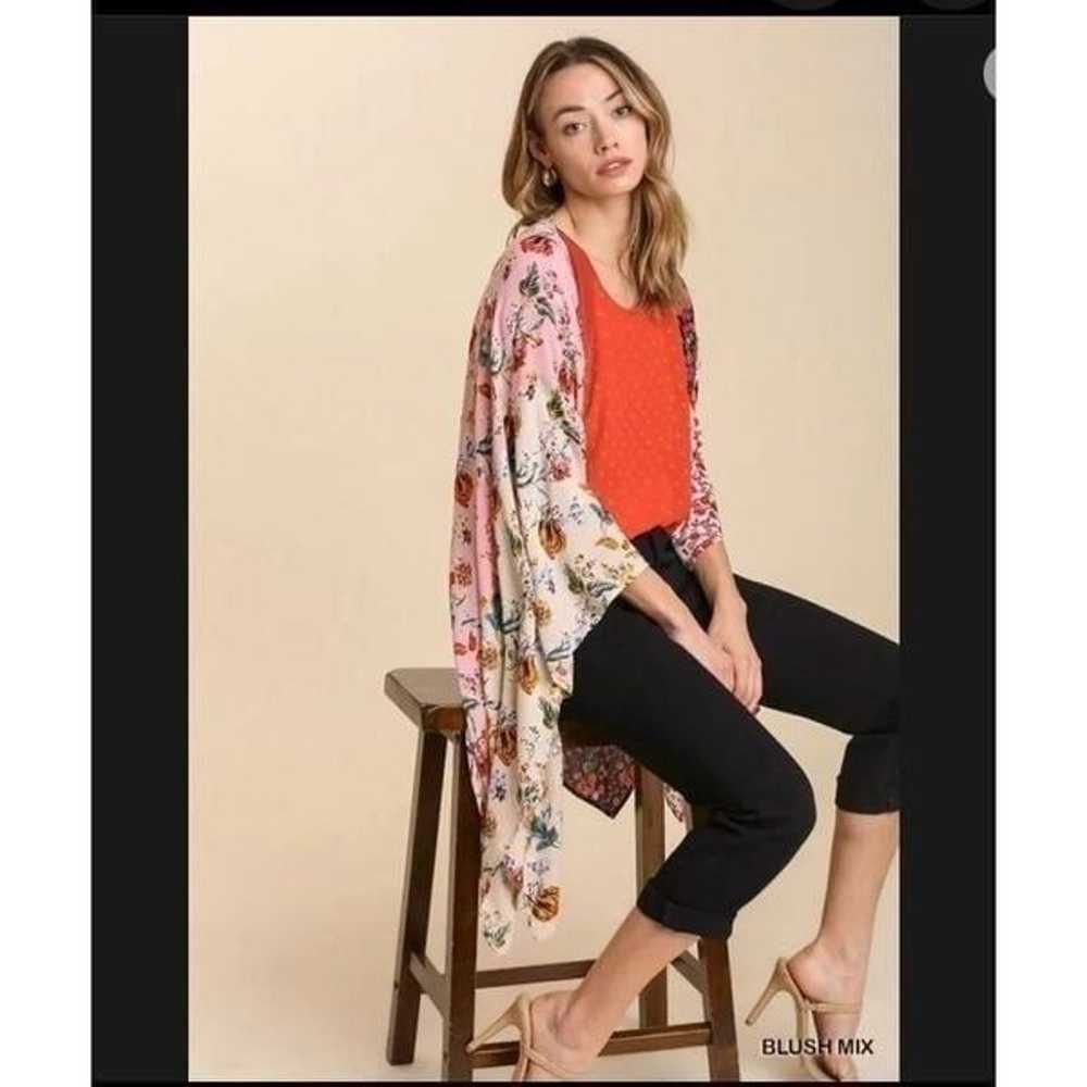 Umgee Mixed floral print short sleeve Kimono 1xl/… - image 12