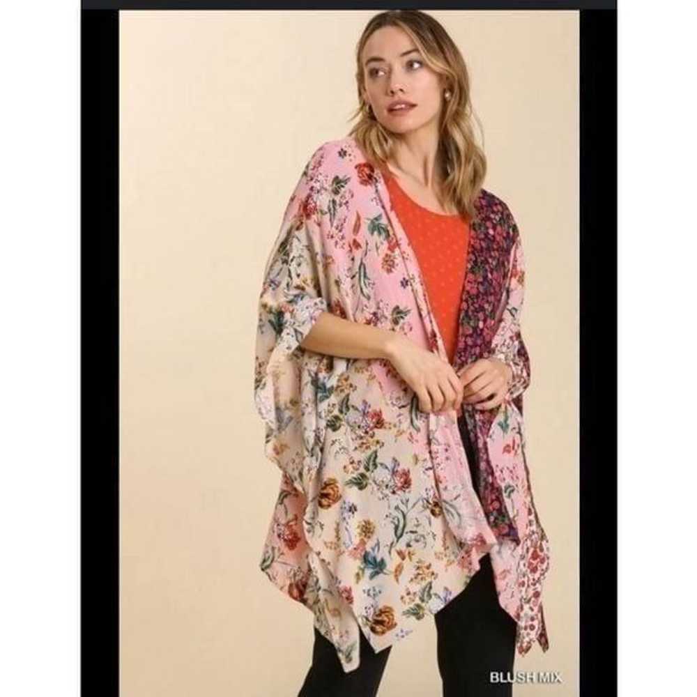 Umgee Mixed floral print short sleeve Kimono 1xl/… - image 1