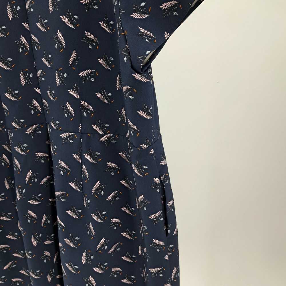 LOFT Fit & Flare Dress Plus 22 Feather Leaf Print… - image 4