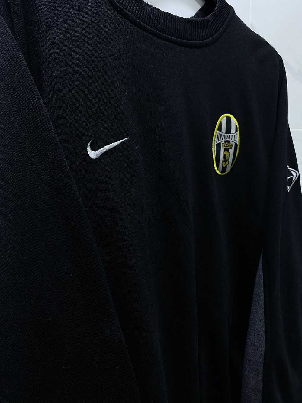 Nike × Streetwear Nike Swoosh Juventus Sweatshirt… - image 3