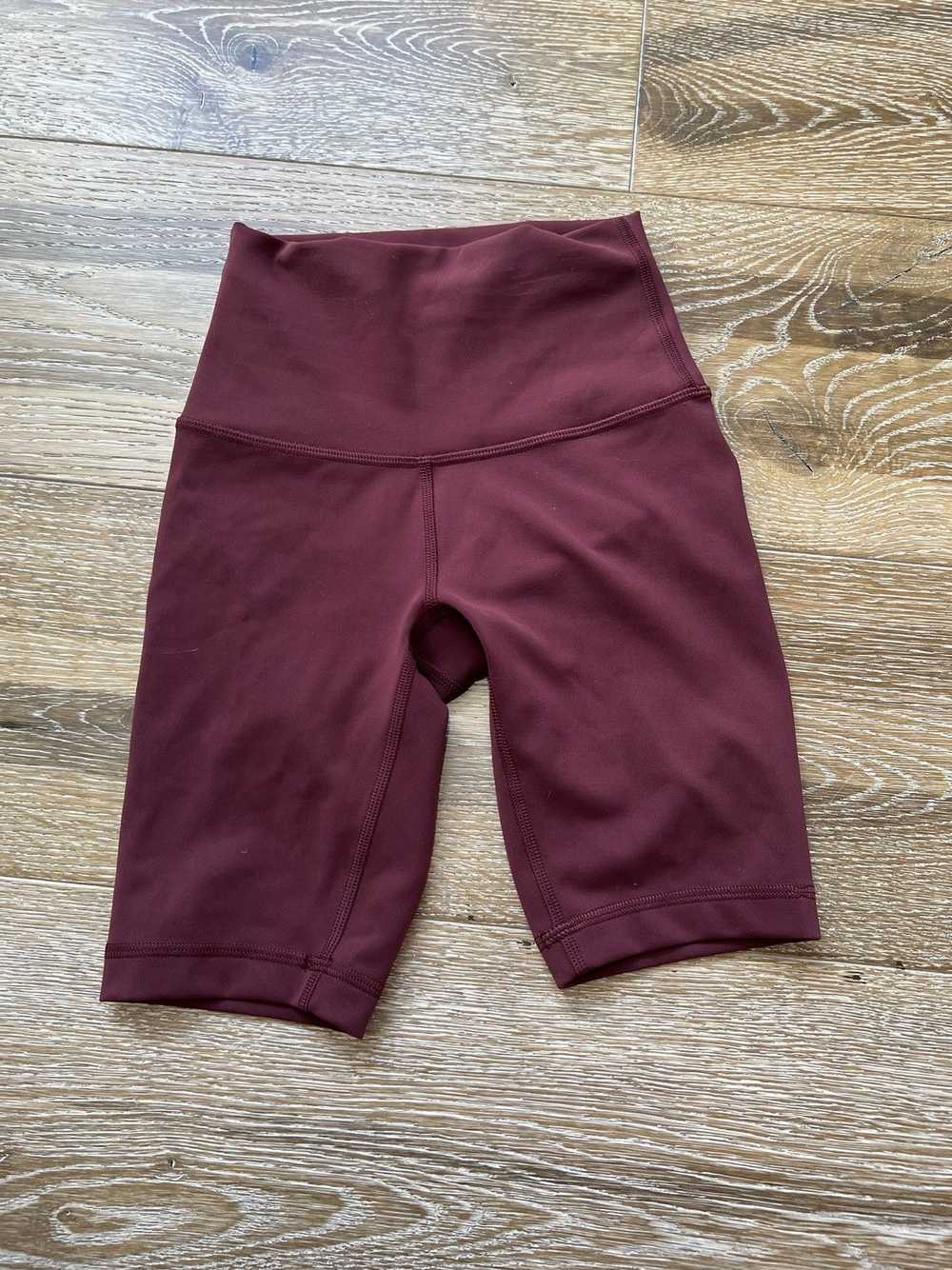 Lululemon Lululemon wunder train size 0 shorts - image 3