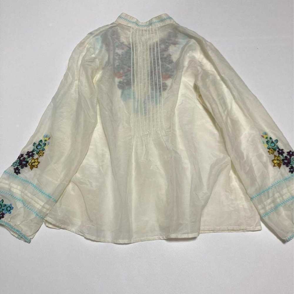 100% silk blouse, Tyrolean shirt, flower embroide… - image 10