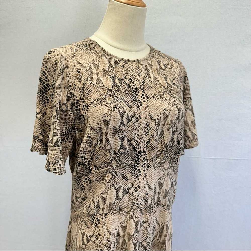 Free Press Clothing leopard print midi dress butt… - image 9