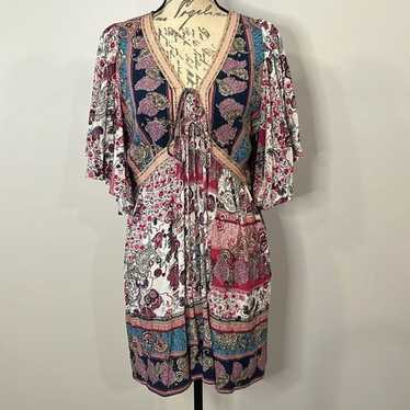 NWOT Coco + Carmen mixed print flutter sleeve dres