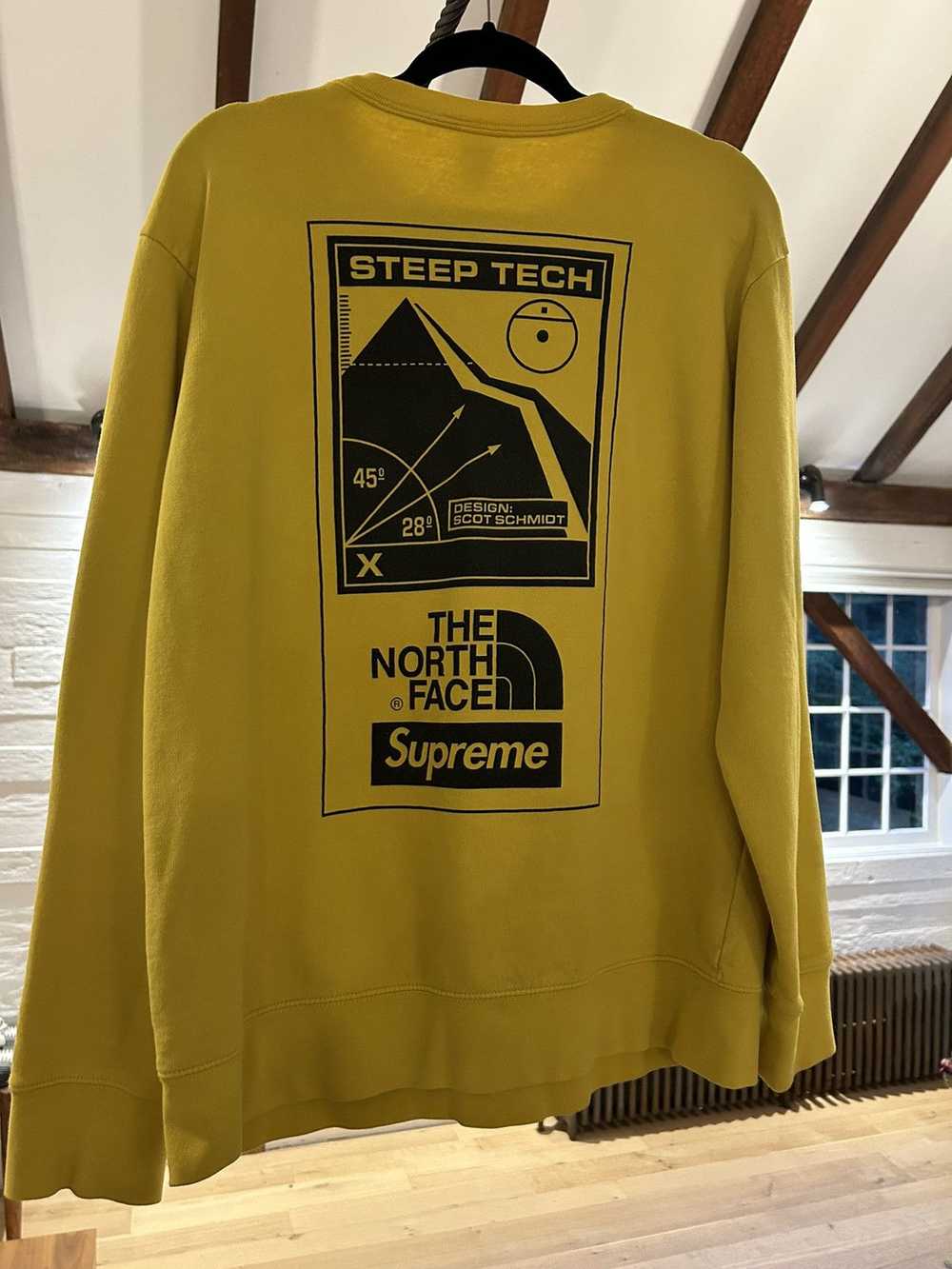 Supreme × The North Face Supreme x The North Face… - image 2