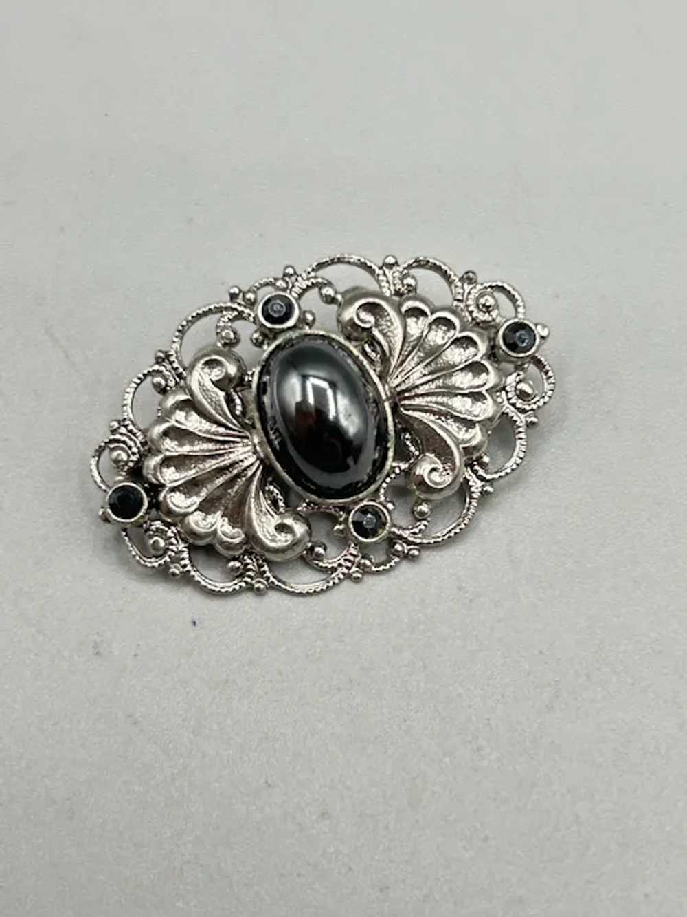 Vintage Victorian Style Eye Shape Filigree Silver… - image 3
