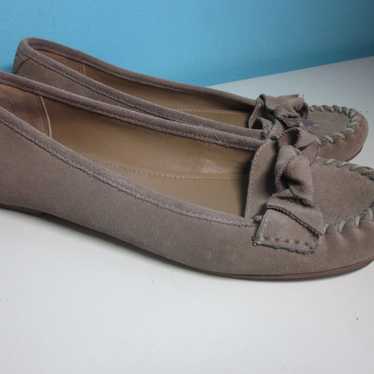 Elie Tahari Elie Tahari Tan Taupe Suede Flats Siz… - image 1