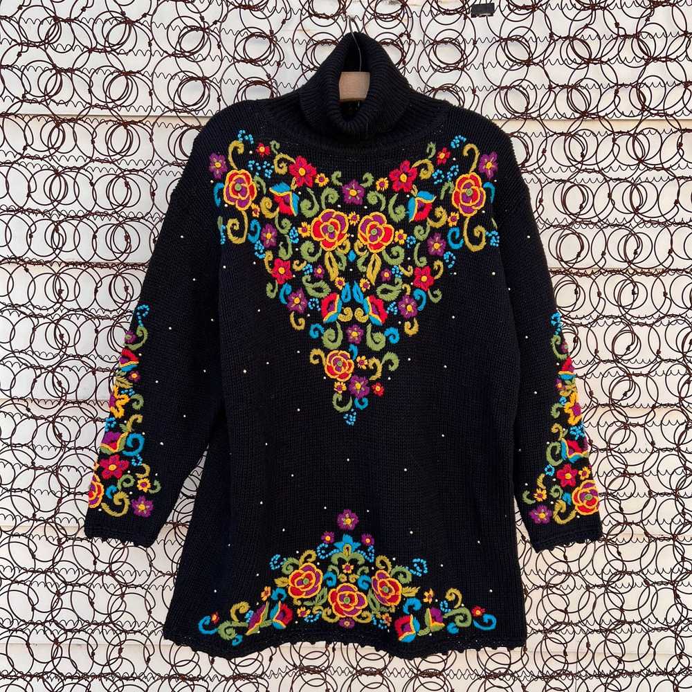 Vintage 90s Gaudy floral embroidered Gantos black… - image 1