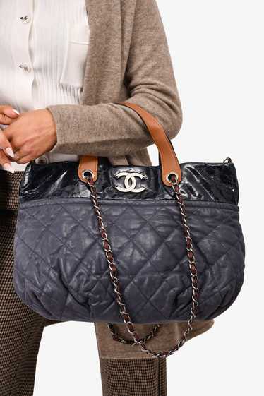 Pre-Loved Chanel™ 2011 Dark Blue/Black Tricolour … - image 1