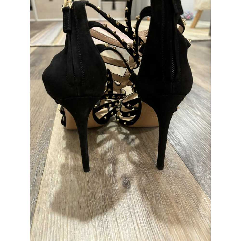 Valentino Garavani Rockstud heels - image 2