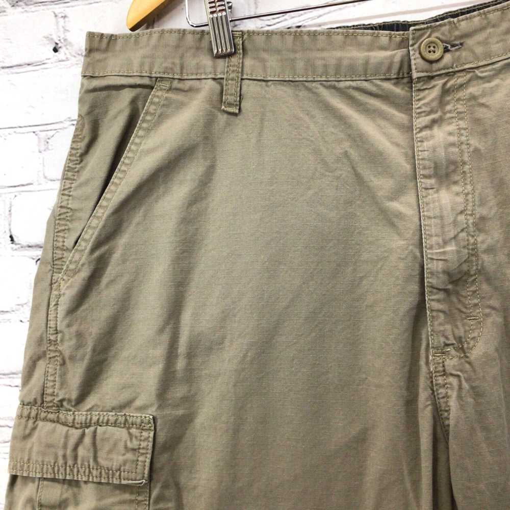 Wrangler Wrangler Cargo Shorts Mens Sz 40 Beige - image 2