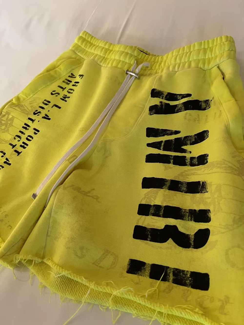 Amiri Amiri Stencil Shorts - image 3