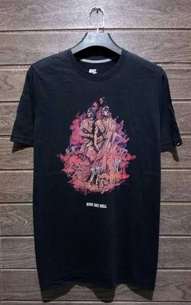 Nike × Streetwear Nike Run Like Hell Tee Very Rare - image 1