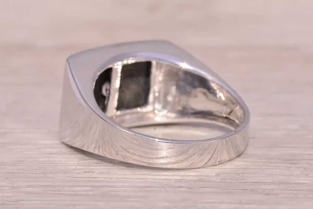 Diamond and Onyx Ring in White Gold - image 3