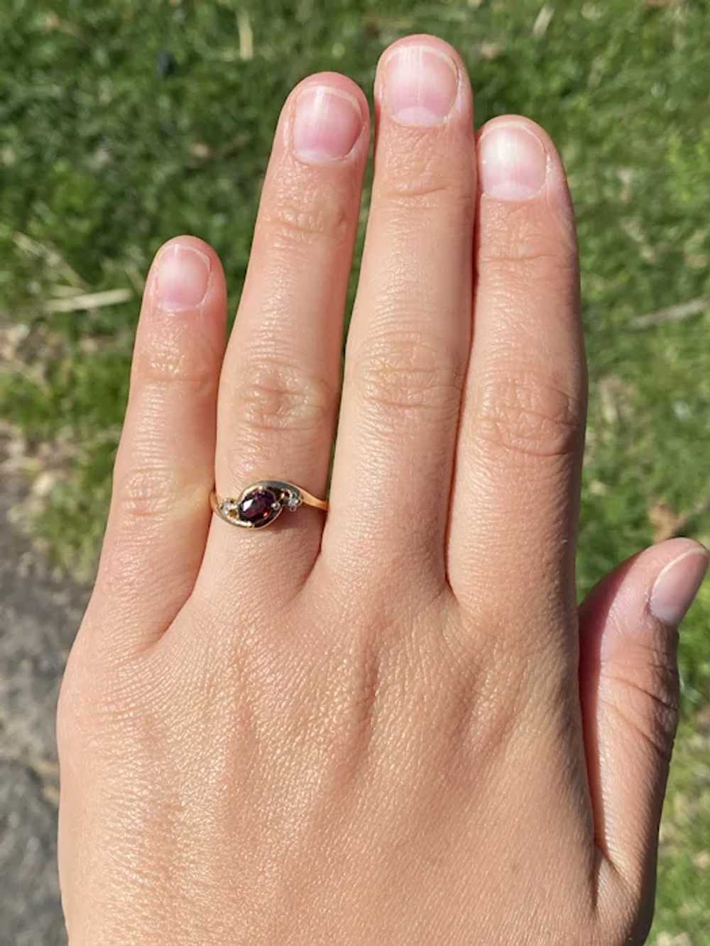 Natural Garnet and Diamond Ring in Yellow Gold - image 7