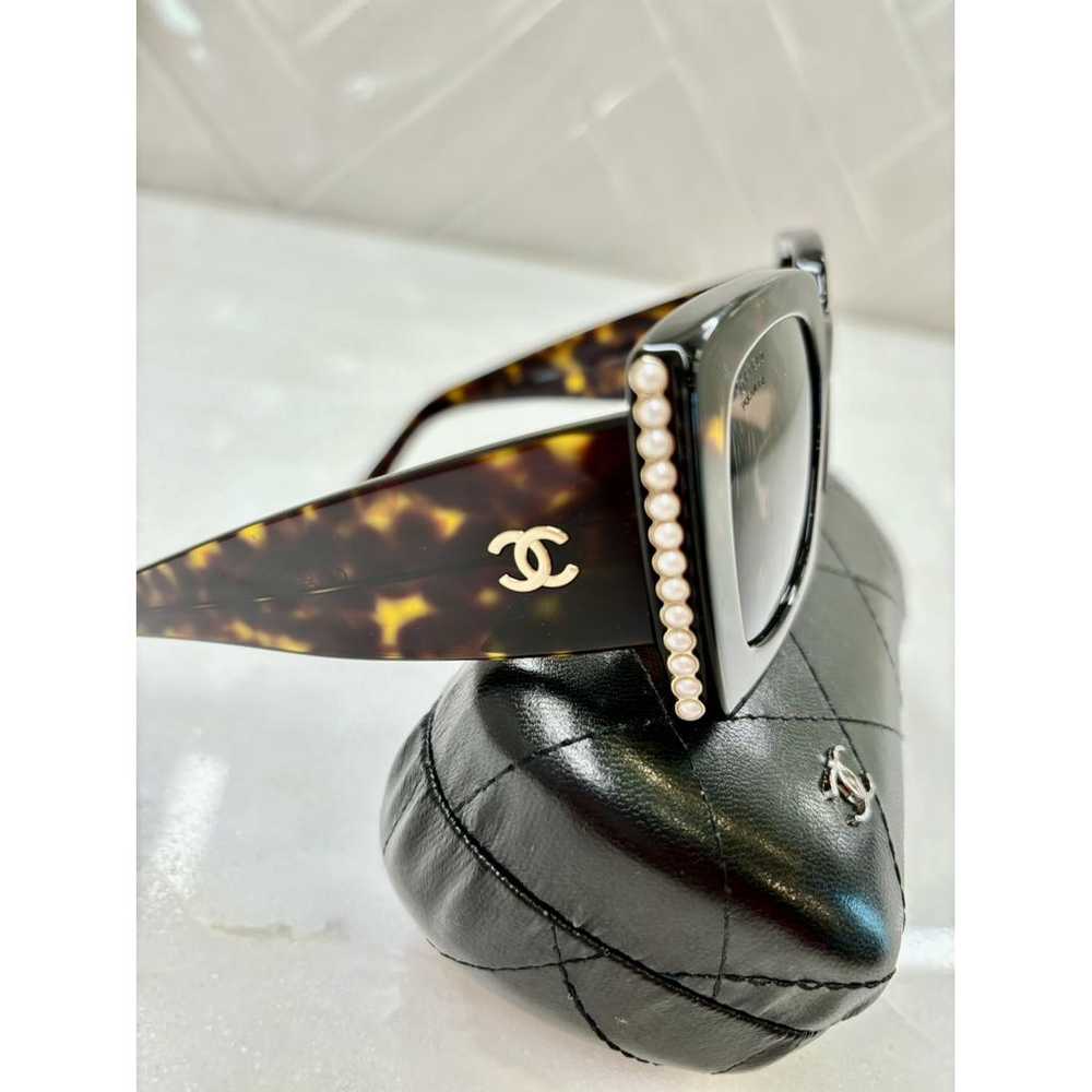 Chanel Oversized sunglasses - image 2