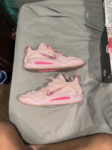 Nike KD 15 Aunt Pearl