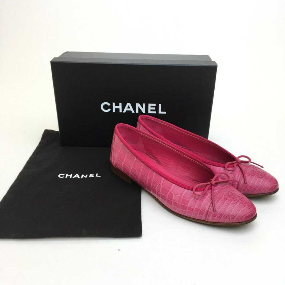 Chanel Leather flats - image 8