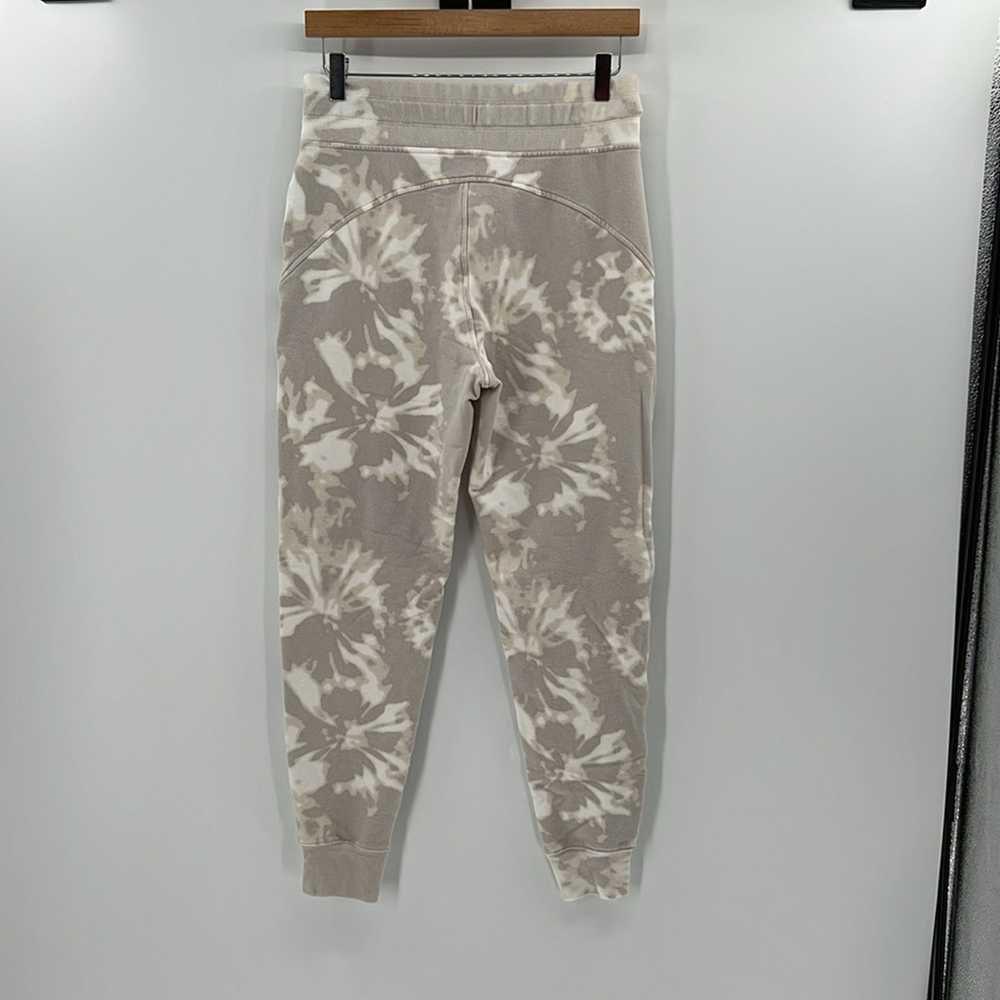 Athleta Balance Printed Joggers - Tan/Cream - Sma… - image 7